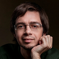 Александр Акулиничев