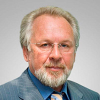 Павел Гусев