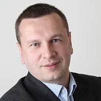 Дмитрий Лазаричев