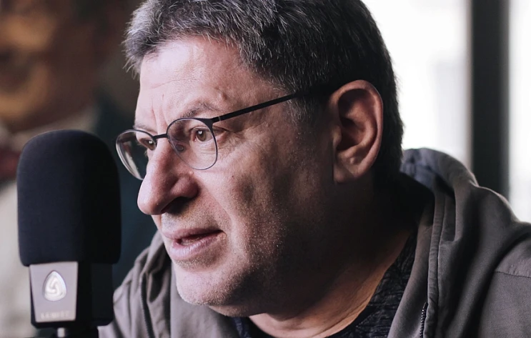 «Любовь не надо заслуживать»: правила жизни Михаила Лабковского