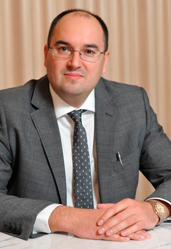 Сергей Кузнецов