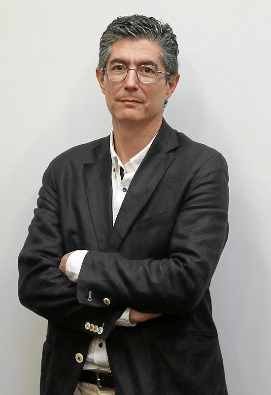 Фернандо Триас де Бес