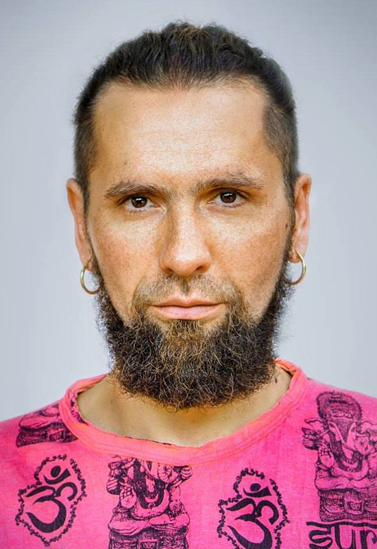 Виталий Литвинов