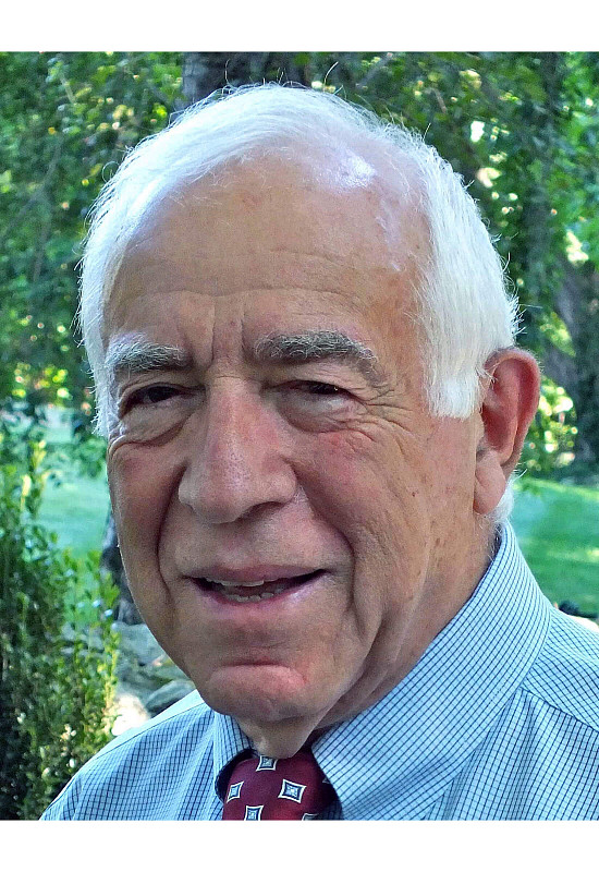 Джеймс Фройнд