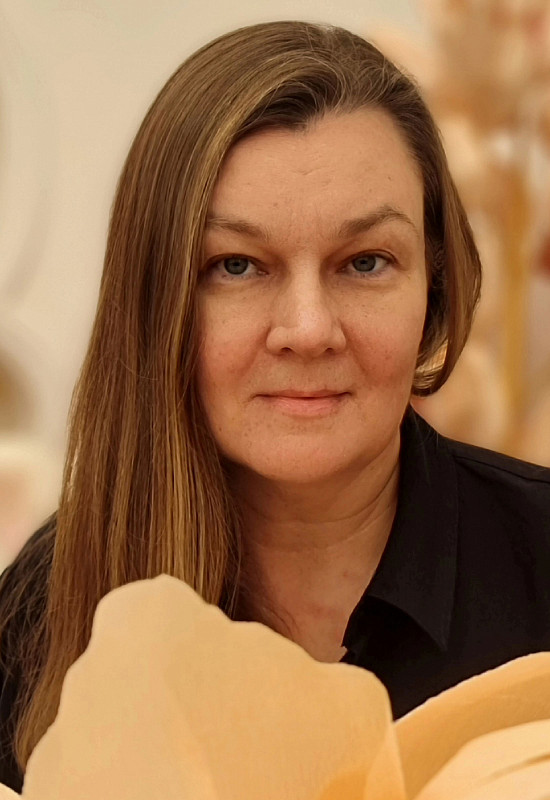 Юлия Захарова