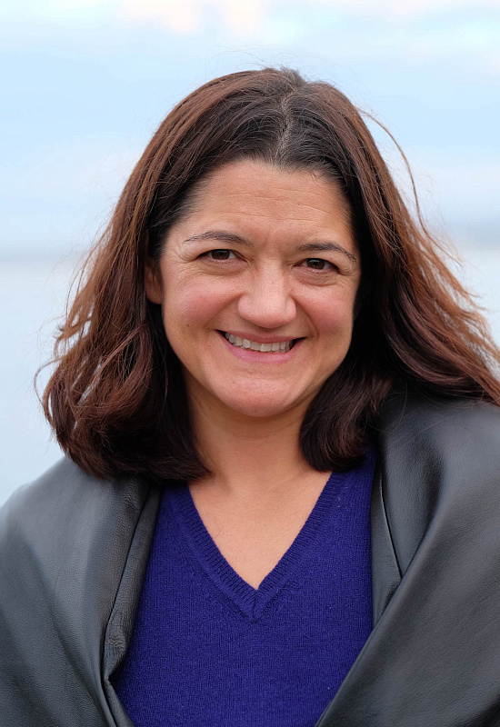 Синди Альварес