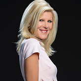 Дуглас Памела