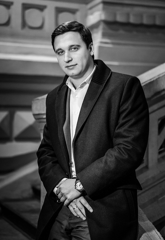 Артур Салякаев