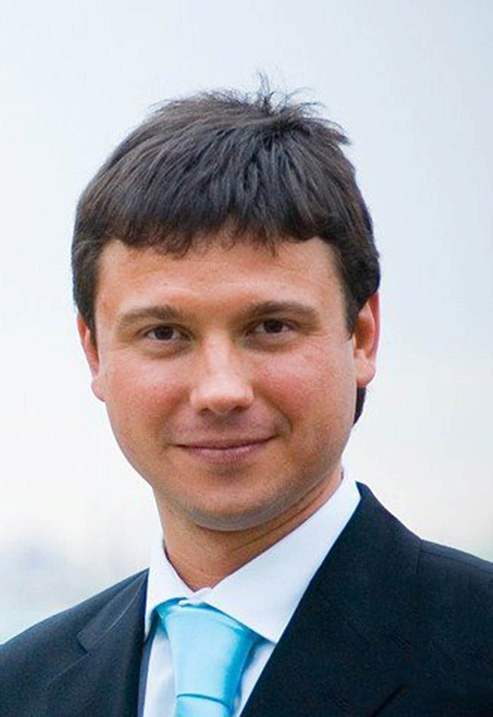 Константин Лазарев