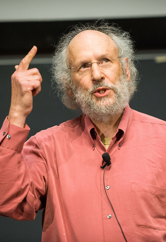 Кеннет Шарп