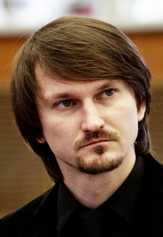 Олег Манчулянцев