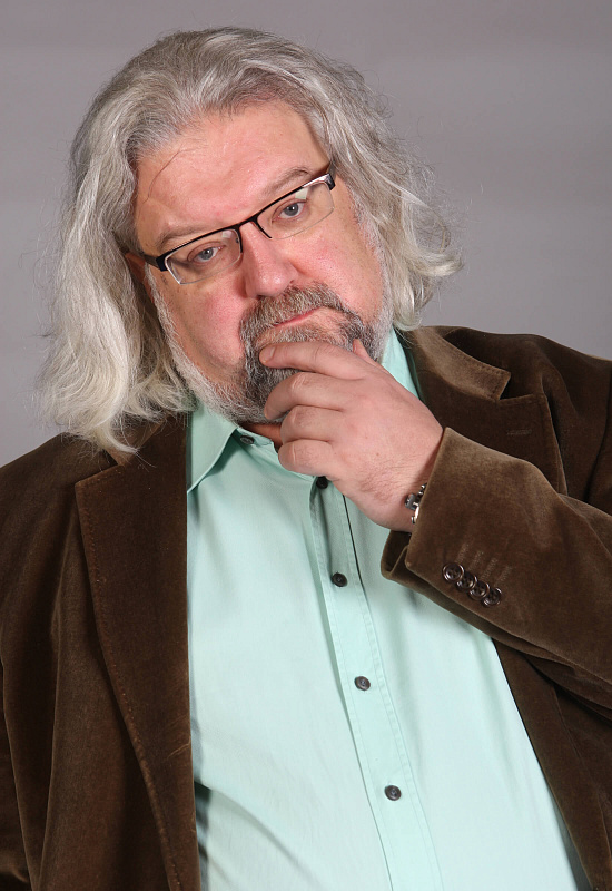 Андрей Максимов