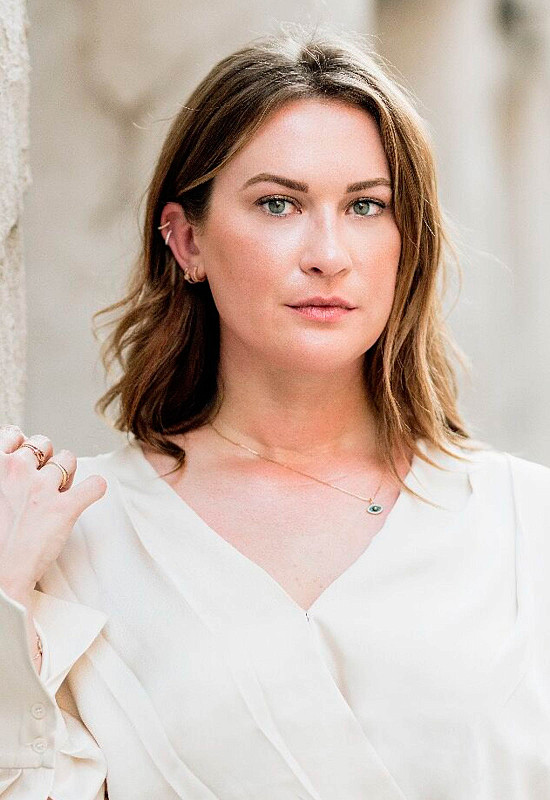 Эмили Данли