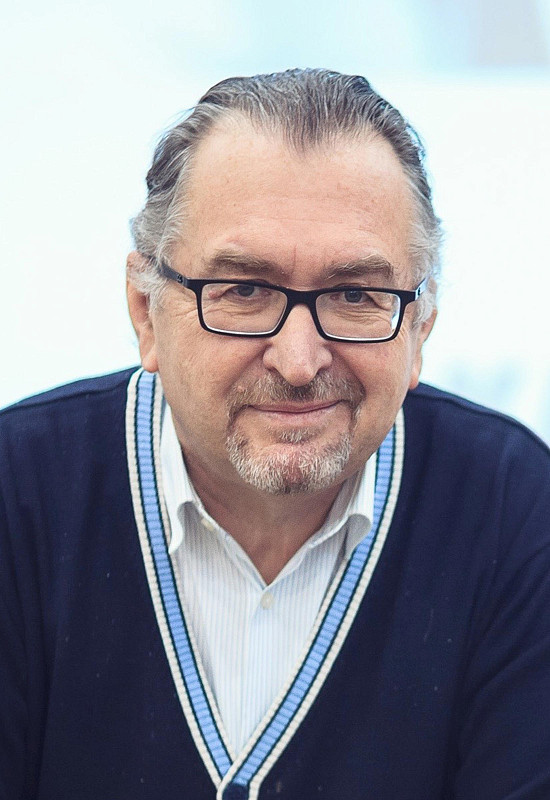 Александр Сергеев