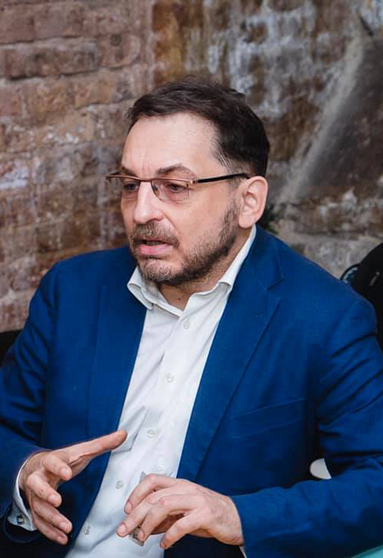 Владислав Тарасенко