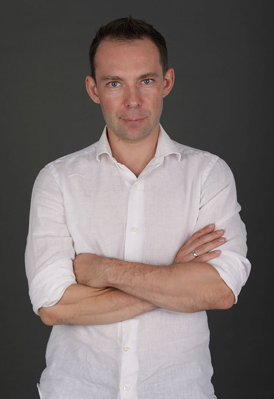 Егор Апполонов