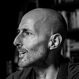 Джонсон Брайан