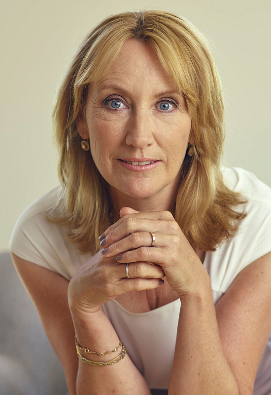 Симоне ван дер Влюхт