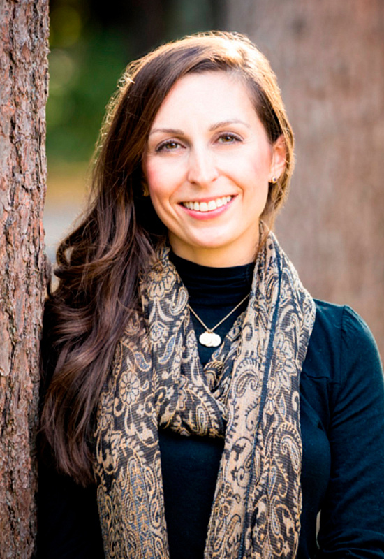 Стефани Мари Сефериан