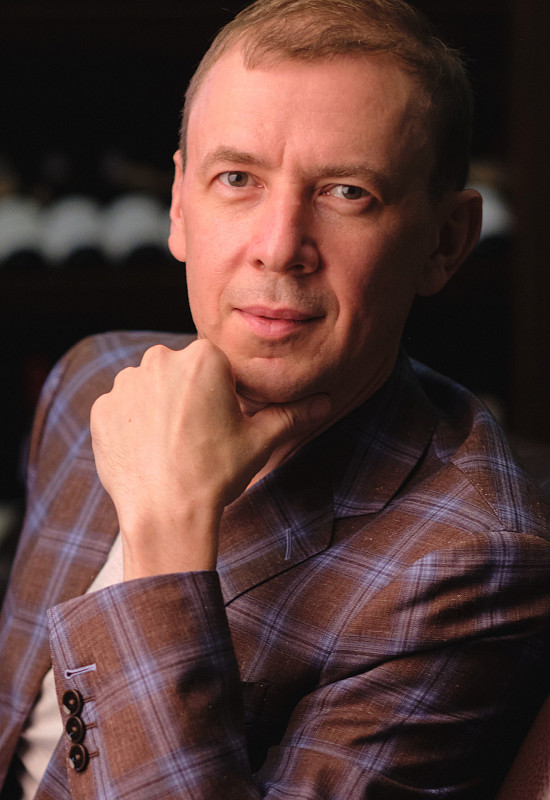 Владимир Щёкин