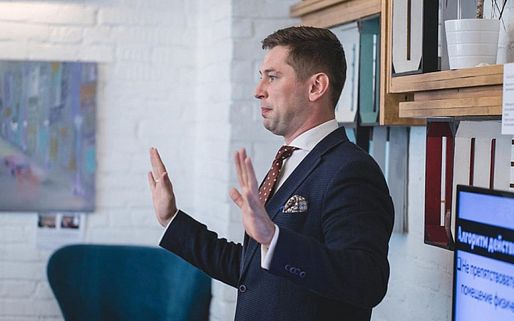 «Можно выжить, только если мы постараемся услышать и принять условия друг друга»