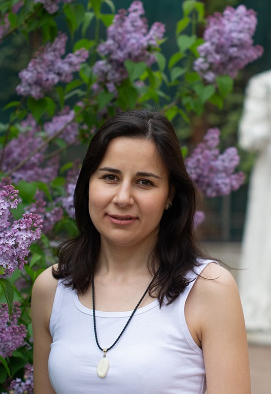 Нана Губанова