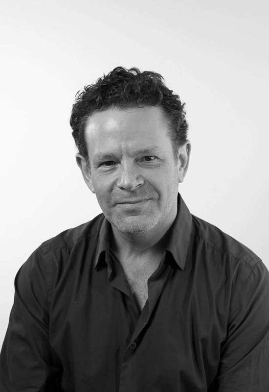 Дэвид Борнштейн