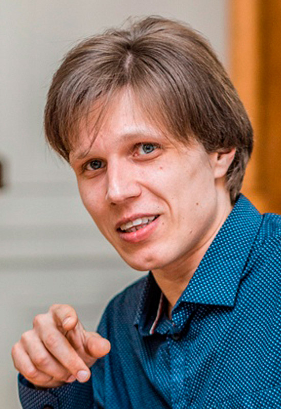 Максим Калинин