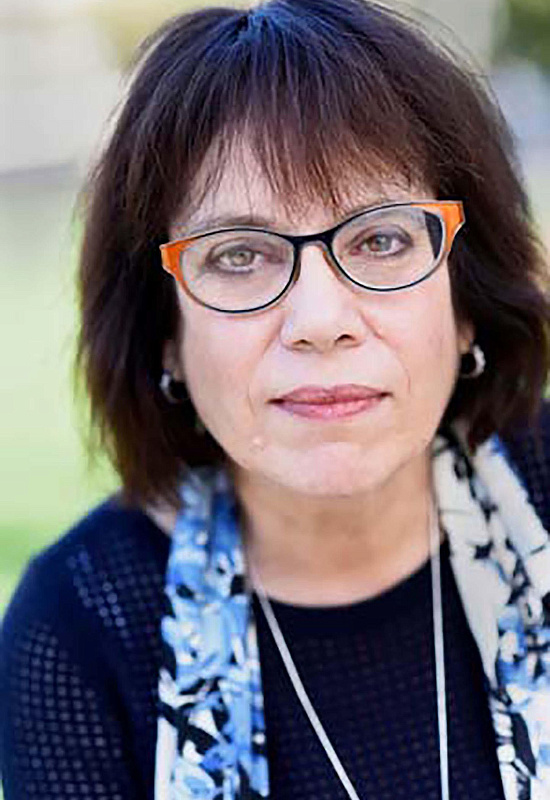 Дебора Блюм