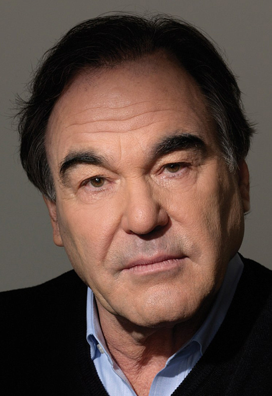 Оливер Стоун