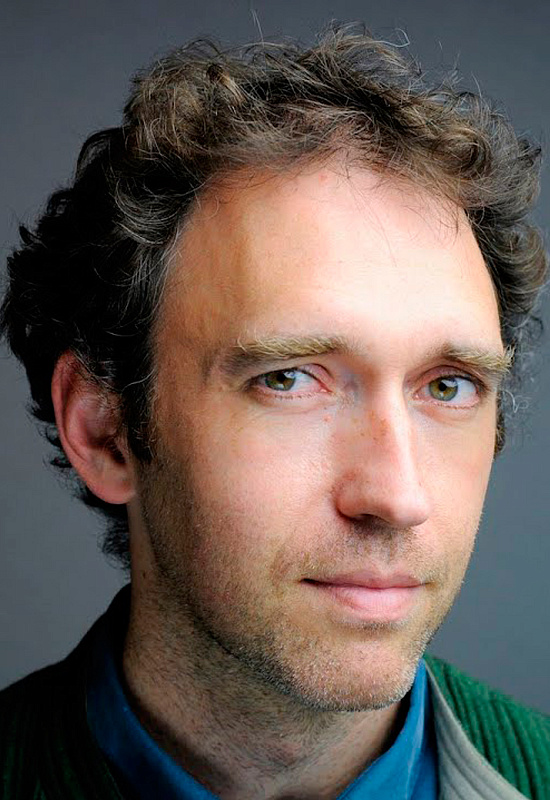 Роман Кржнарик