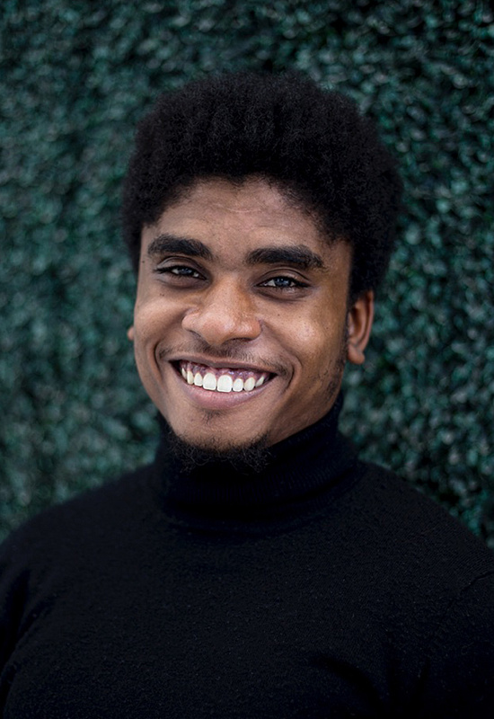 Томас Джонс