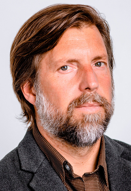 Джеймс Нестор