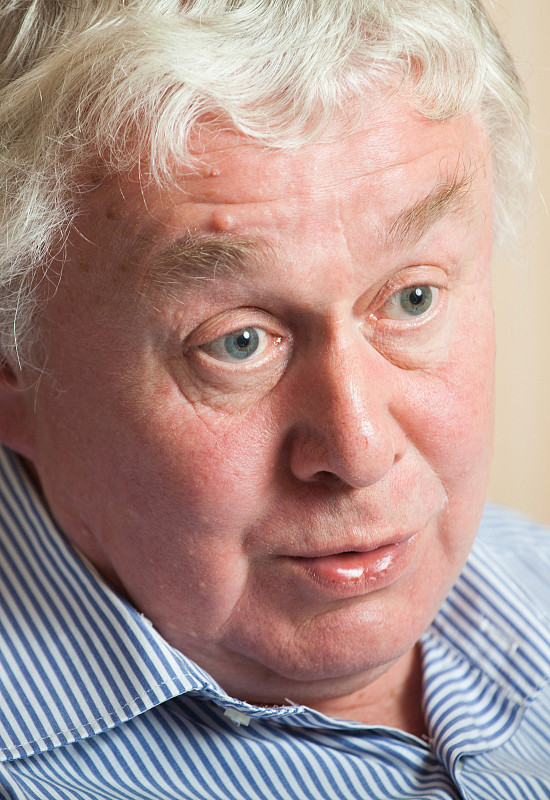 Григорий Голосов