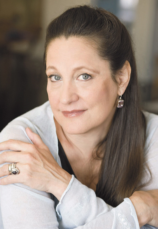 Джейн Энн Филлипс