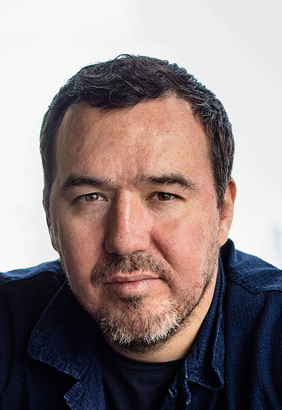 Булат Столяров